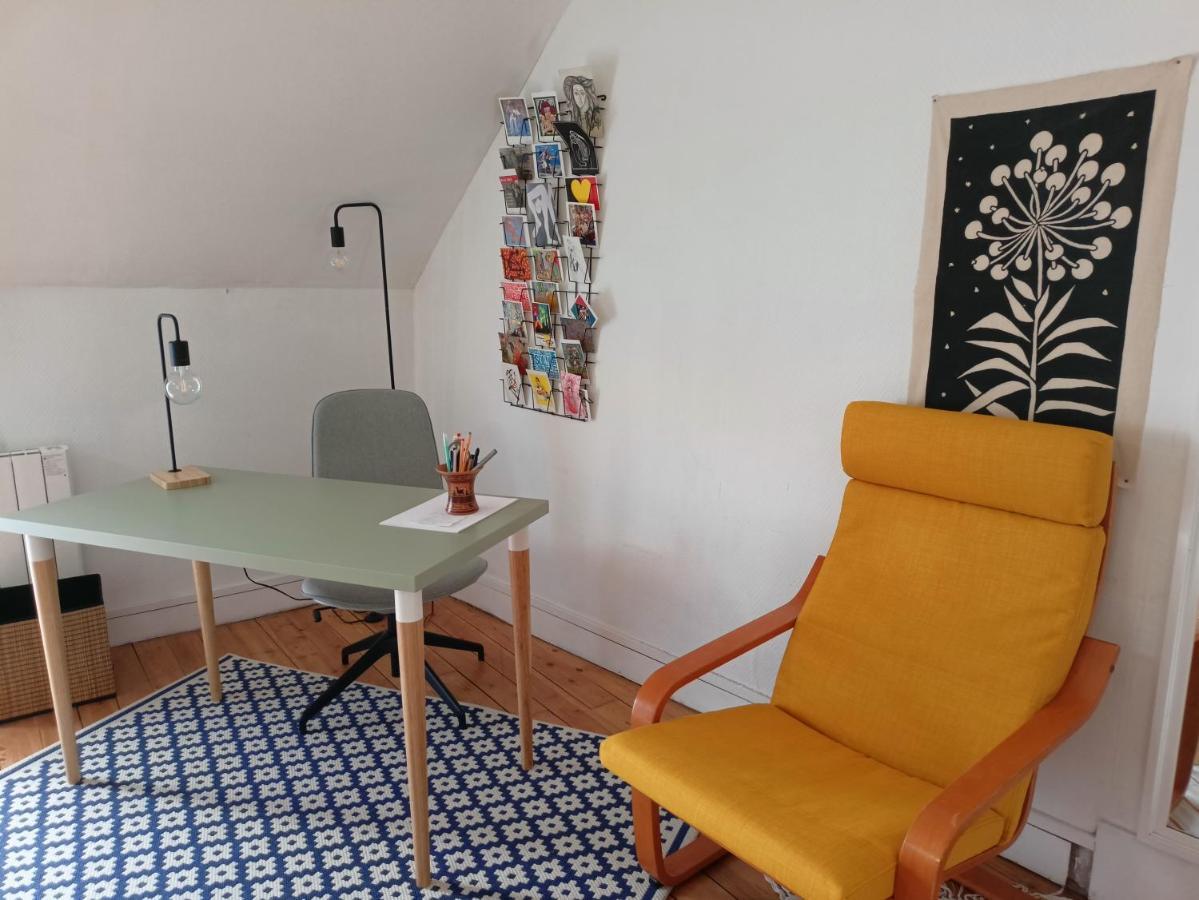Appartement Cosy Et Chaleureux Saint-Arnoult-en-Yvelines Ngoại thất bức ảnh