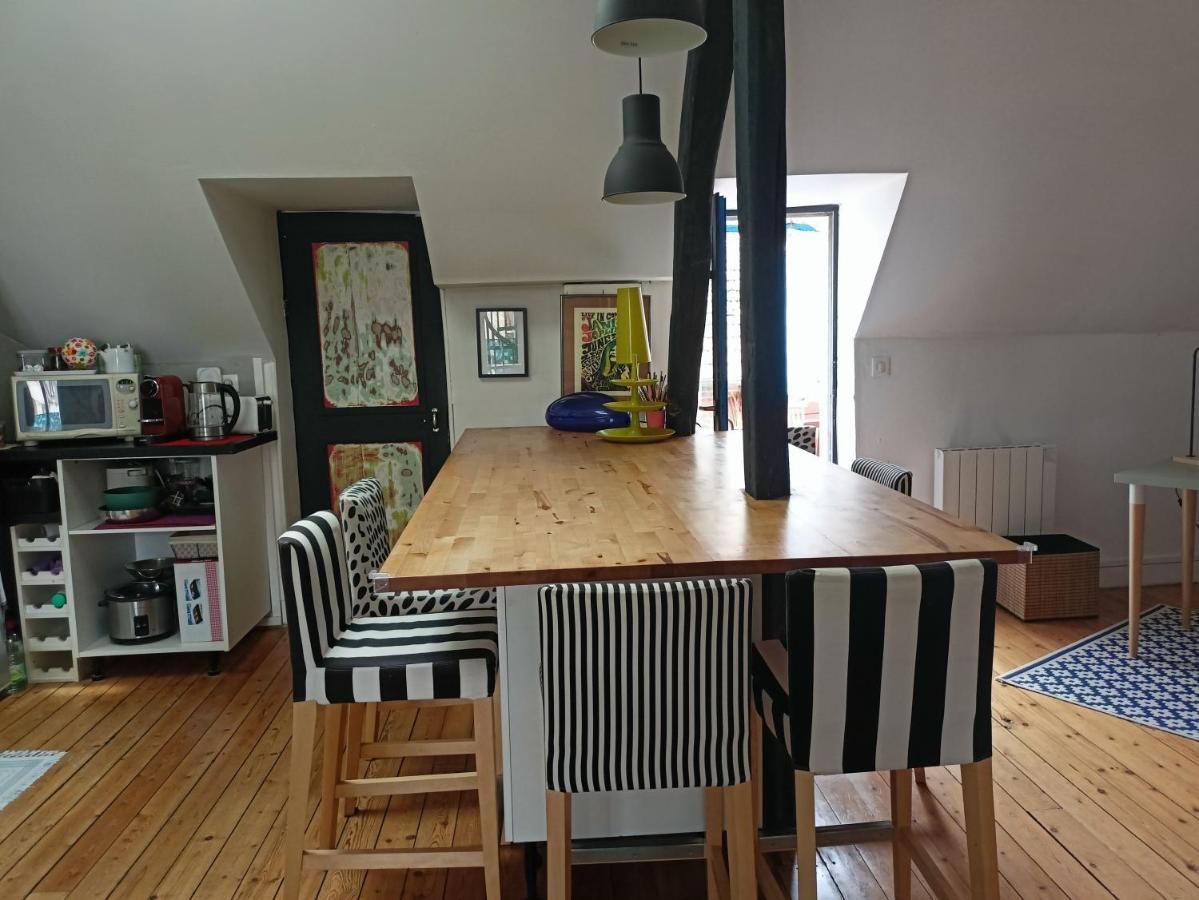 Appartement Cosy Et Chaleureux Saint-Arnoult-en-Yvelines Ngoại thất bức ảnh